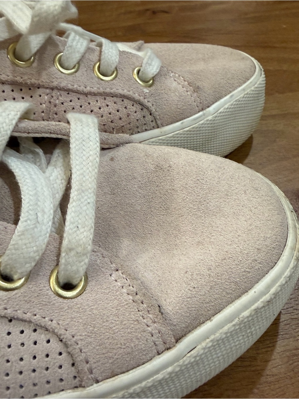 Keds Pink/Lavender Suede Low-Top Lace Sneakers with Gold Eyelets Size 7 - Picture 7 of 12